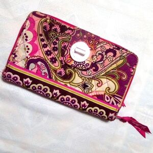 Vera Bradley large wallet/ organizer